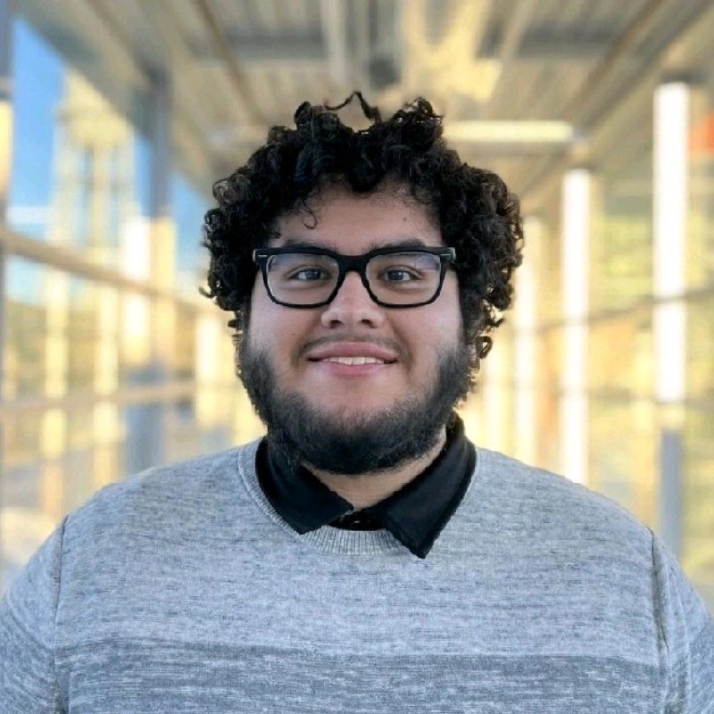 Enrique Campos Photo